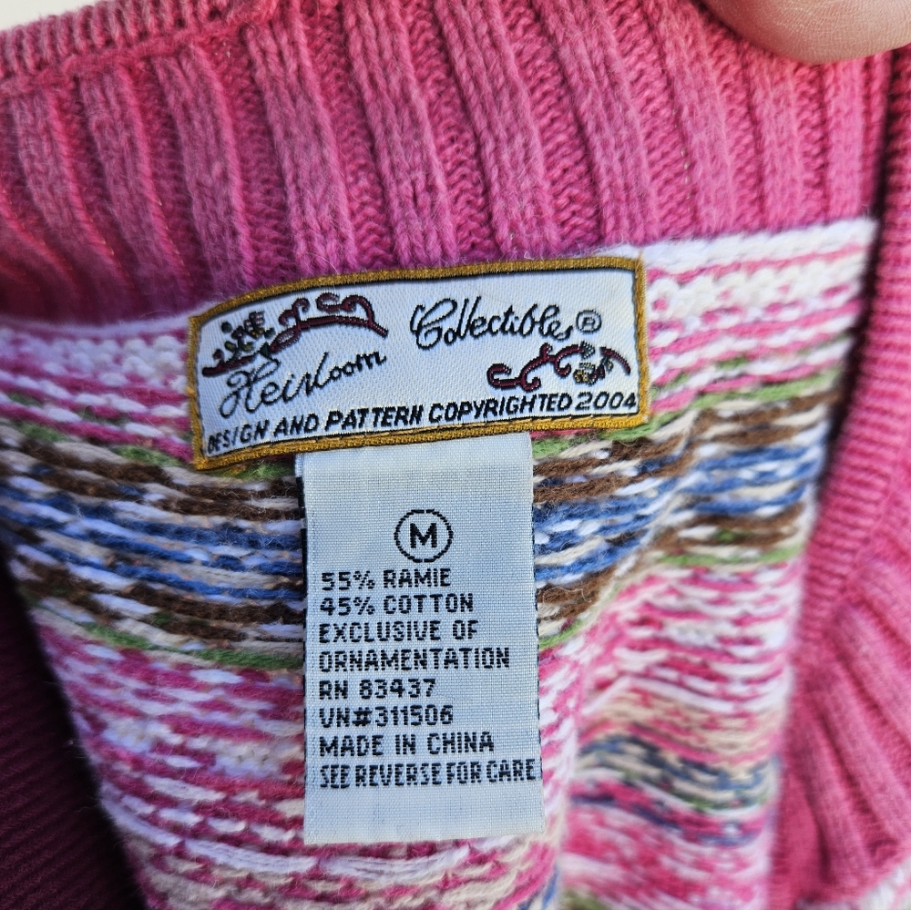 Heirloom Collectibles Vintage Women's Pink Zip Sweater